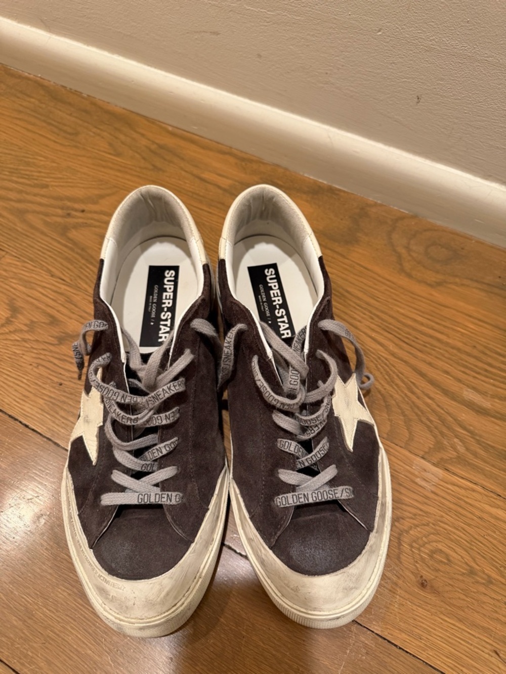 Golden Goose White Leather Super-Star Sneaker - Picture 3 of 6